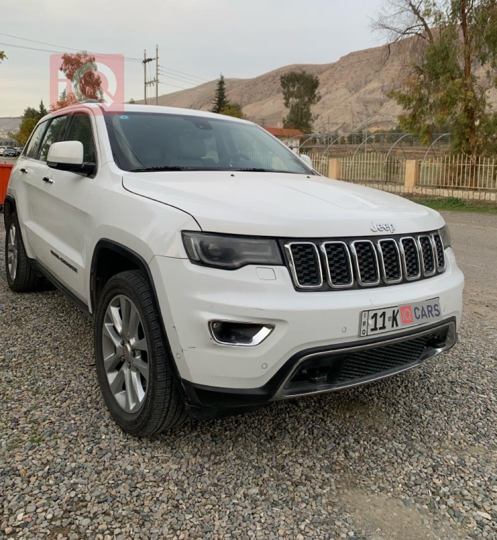 جیپ گراند شیرۆکی